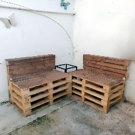 Appartement Charmant A Avignon 50 M² Terrasse Privee Zewnętrze zdjęcie