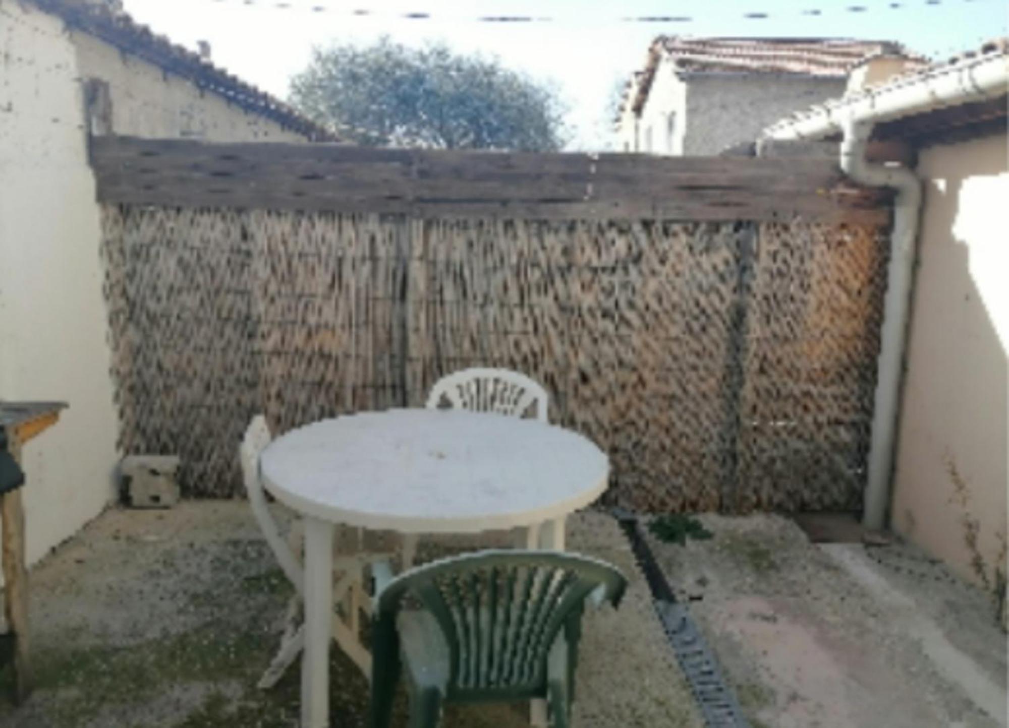 Appartement Charmant A Avignon 50 M² Terrasse Privee Zewnętrze zdjęcie